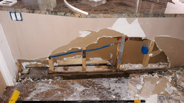Best Commercial water damage restoration  in Elkhart, TX